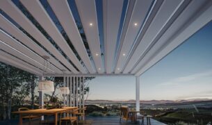 Image of Pendant Lighting installed on Pratic Carrera Pergola