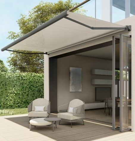 An image of the Llaza Storbox 250 Aluminium Awning